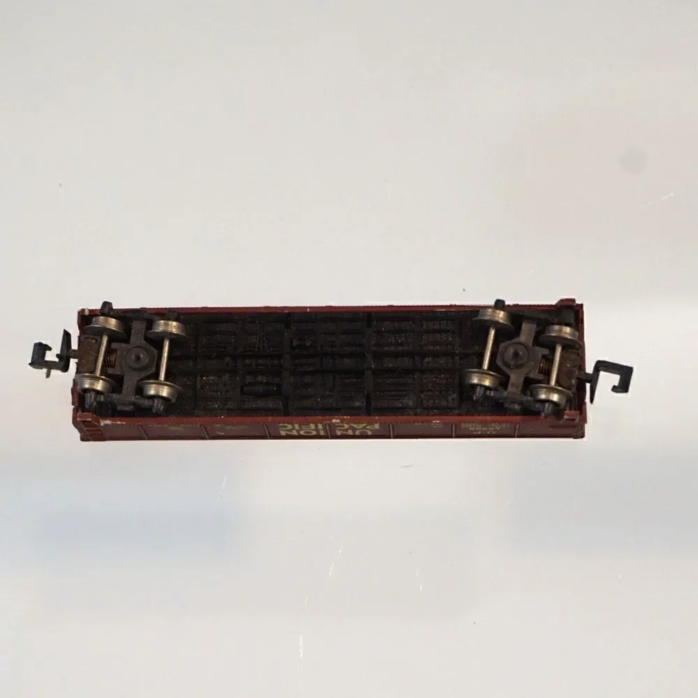 Atlas N Scale Train Union Pacific Gondola